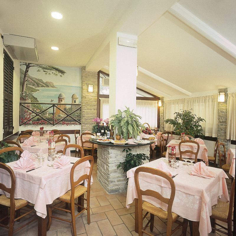 Hotel Ulivi Arenzano Buitenkant foto