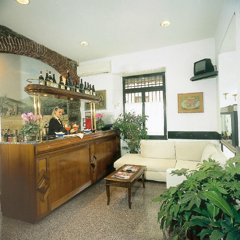 Hotel Ulivi Arenzano Buitenkant foto