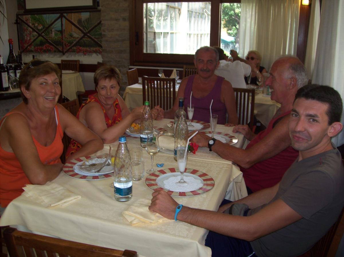 Hotel Ulivi Arenzano Buitenkant foto